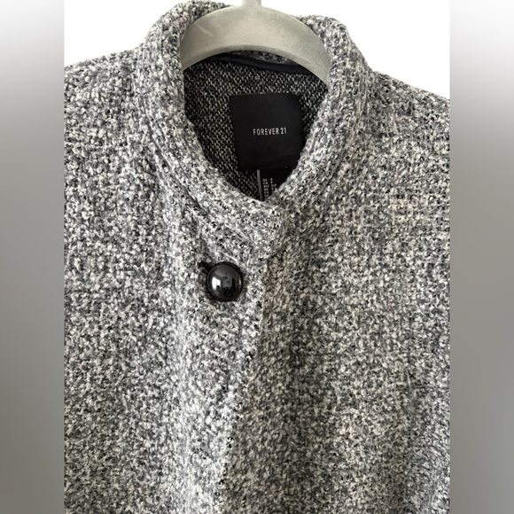 Forever 21 Black and White Teddy Jacket - Picture 2 of 4